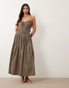 �G�C�\�X ���f�B�[�X �g�b�v�X �����s�[�X �R�b�g�� �}�L�V ASOS DESIGN shirred cotton poplin maxi sundress with dropped waist and pink stripe Khaki & Pink Stripe �s���N
