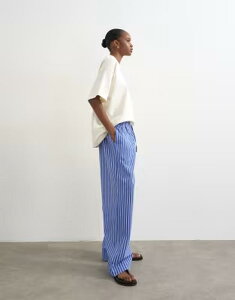 �g�b�v�V���b�v ���f�B�[�X �{�g���X �J�W���A���p���c ���C�h���b�O Topshopoplin pull on wide leg pants in dark blue stripe Blue stripe �u���[