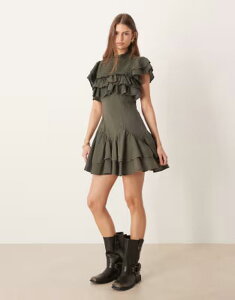 �G�C�\�X ���f�B�[�X �g�b�v�X �����s�[�X �n�C�l�b�N �t���� �~�j ASOS DESIGN high neck ruffle mini dress with shirring in charcoal �`���R�[��