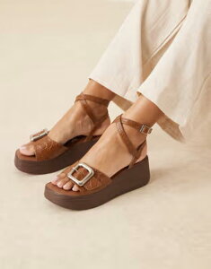�G�C�\�X ���f�B�[�X �V���[�Y �T���_�� ASOS DESIGN Tammy wood effect wedges with buckle detail in tan croc Tan croc �^��