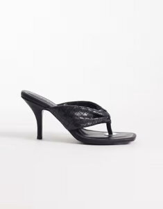 �G�C�\�X ���f�B�[�X �V���[�Y �T���_�� �q�[�� ASOS DESIGN Hot-stuff plaited toe thong heeled sandals Black �u���b�N