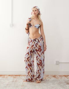 ���N���C�� ���B���e�[�W ���f�B�[�X �{�g���X �J�W���A���p���c �v�����g �V�A�[ Reclaimed Vintage pull on sheer beach pants in geo print multi �}���`�J���[