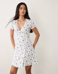 �~�X�Z���t�t���b�W ���f�B�[�X �g�b�v�X �����s�[�X ���[�X�g���� �v�����g ���[�X Misselfridge ditsy print pointelle lace trim wrap dress LIGHT BASE DITSY