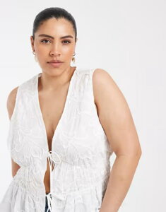���F�����[�_ ���f�B�[�X �g�b�v�X �V���c �t�����[�� �h�J �u���E�X �t�����[ Vero Moda Curve floral embroidered tie front peplum hem blouse Snowhite �z���C�g