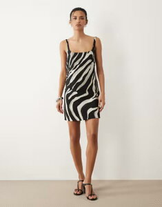 �}���S ���f�B�[�X �g�b�v�X �����s�[�X �v�����g �~�j Mango scoop neck mini dress in zebra print Black �u���b�N