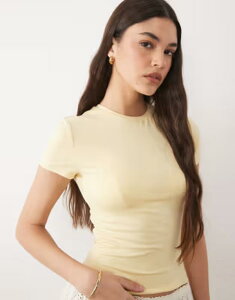 �~�X�Z���t�t���b�W ���f�B�[�X �g�b�v�X T�V���c Misselfridge sculpted short sleeve tee in buttermilk