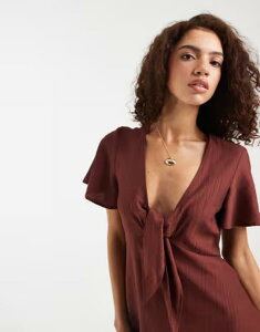���F�����[�_ ���f�B�[�X �g�b�v�X �����s�[�X �~�j Vero Moda crinkle textured woven tie front mini dress in Andorra ���b�h