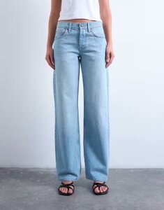 �g�b�v�V���b�v ���f�B�[�X �{�g���X �f�j���p���c �X�g���[�g ���[���C�Y �W�[���Y Topshop Ember low rise straight leg jeans in bleach