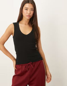 �W�[�i�g���R ���f�B�[�X �g�b�v�X T�V���c V�l�b�N ���u Gina Tricot V-neck ribbed tank Black �u���b�N