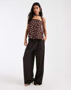 ���F�����[�_ ���f�B�[�X �g�b�v�X �^���N�g�b�v �h�b�g Vero Moda woven bandeau top with scarf detail in chocolate and white polka dots - part of a set Chocolate-brown and white dots �z���C�g