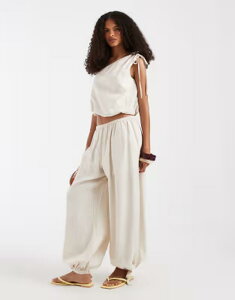 ���F�����[�_ ���f�B�[�X �{�g���X �J�W���A���p���c �A���N�� Vero Moda balloon pants with ankle detail in cream - part of a set Birch �N���[��