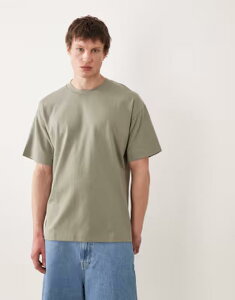 �W���b�N �A���h �W���[���Y �����Y �g�b�v�X T�V���c Jack & Jones oversized T-shirt in dark Scarab �O���[��