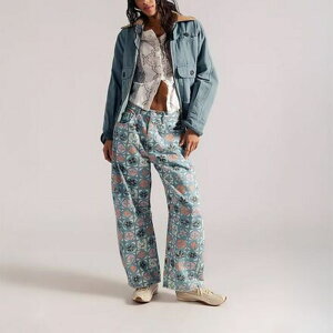 �t���[�s�[�v�� ���f�B�[�X �{�g���X �J�W���A���p���c �v�����g Free People Good Luck Printed Barrel Pant - Women's Jade Combo - Ditsy B