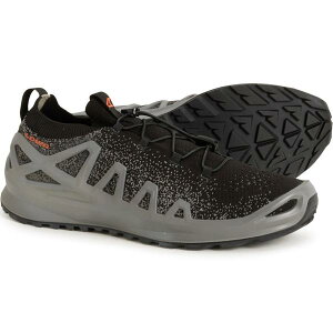 ���A �����Y �V���[�Y �X�j�[�J�[ Lowa Made in Europe Fusion Lo Hiking Shoes (For Men) Grey/Black �u���b�N