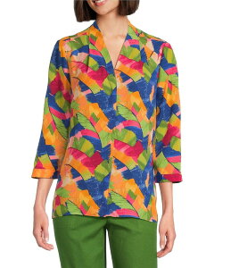 yz CxXgc fB[X Vc gbvX Petite Caroline Signature Leafy Sketch V-Neck 3/4 Sleeve Button Front Top Leafy Sketch