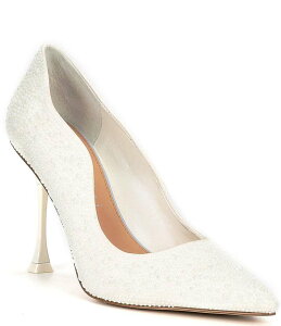 �W�����r�j ���f�B�[�X �V���[�Y �p���v�X Gianni Bini Bridal Collection TheaThree Pearl Scalloped Pointed Toe Pumps White �z���C�g
