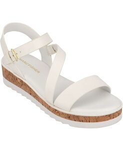 �}�[�N�t�B�b�V���[ ���f�B�[�X �V���[�Y �p���v�X �T���_�� Marc Fisher Women's Grandie Treaded Flatform Wedge Sandals White �z���C�g