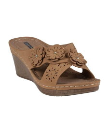 ジーシーシューズ レディース シューズ サンダル GC Shoes Women's Miller Cross Strap Flower Slip-On Wedge Sandals Tan タン