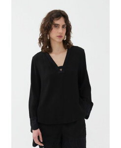�m�N�`���[�� ���f�B�[�X �g�b�v�X �V���c �h�J �u���E�X NOCTURNE Women's Stone Embroidered Blouse Black �u���b�N