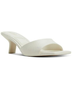yz Ah fB[X T_ V[Y Women's Enchanting Slip-On Dress Sandals White