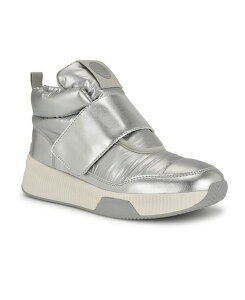 iCEFXg fB[X V[Y u[cECu[c Silver Sequin Nine West Women's Tumble Round Toe Puffy Casual Booties