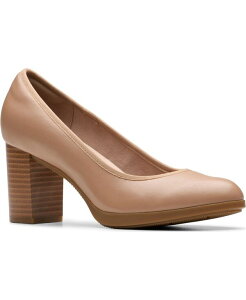 【送料無料】 クラークス レディース パンプス シューズ Women's Bayla Carly Slip-On Pumps Warm Beige Leather