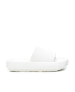 �L�V�^�C ���f�B�[�X �V���[�Y �T���_�� XTI Women's Rubber Flat Sandals By White �z���C�g