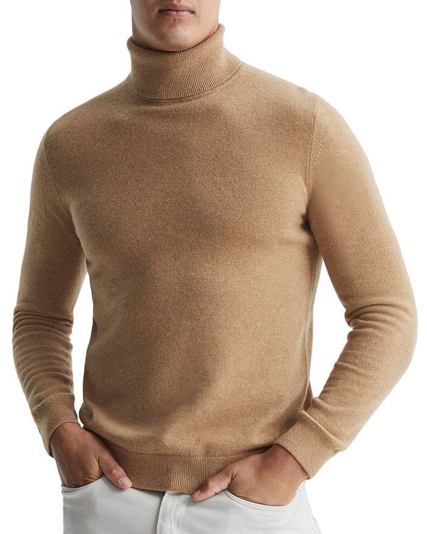  レイス メンズ ニット・セーター アウター Regal Cashmere Solid Slim Fit Turtleneck Sweater Camel