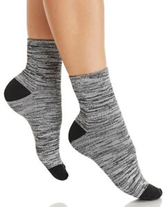 �q���[ ���f�B�[�X �A���_�[�E�F�A �C�� �N���b�v�h HUE Super Soft Cropped Socks Black Spacedye �u���b�N