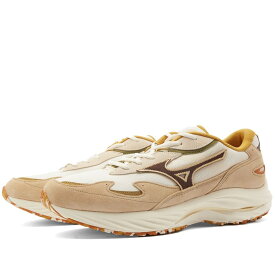 【送料無料】 ミズノ メンズ スニーカー シューズ Mizuno Wave Rider Β Pristine & Chicory Coffee