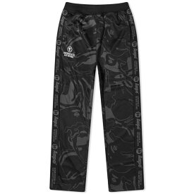 【送料無料】 ベイシング エイプ メンズ カジュアルパンツ ボトムス AAPE College Camo Track Pants Black (Multi)