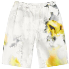 【送料無料】 アレキサンダー・マックイーン メンズ ハーフパンツ・ショーツ ボトムス Alexander McQueen Obscured Flower Printed Shorts White & Yellow