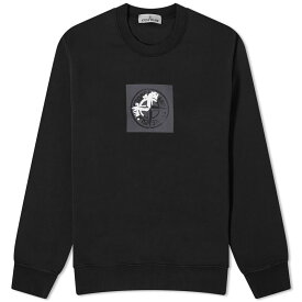 【送料無料】 ストーンアイランド メンズ パーカー・スウェット アウター Stone Island Institutional One Badge Print Crew Sweat Black