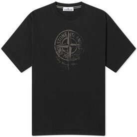 【送料無料】 ストーンアイランド メンズ Tシャツ トップス Stone Island Reflective One Badge Print T-Shirt Black