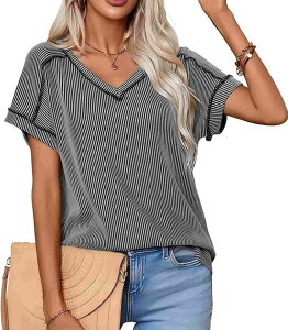 �t�@���W�����C ���f�B�[�X �g�b�v�X T�V���c V�l�b�N ���u FUNJULY Summer Casual V Neck T Shirts for Women Short Sleeve Ribbed Tops Lightweight Stretchy Tees Grey �O���[