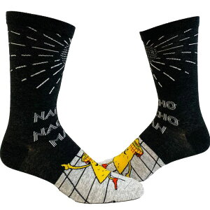 �N���C�W�[�h�b�O T�V���c �����Y �A���_�[�E�F�A �C�� �O���t�B�b�N Crazy Dog T-Shirts Men's Nacho Man Socks Funny Macho Nachos and Cheese Cinco De Mayo Graphic Footwear Multi �}���`�J���[