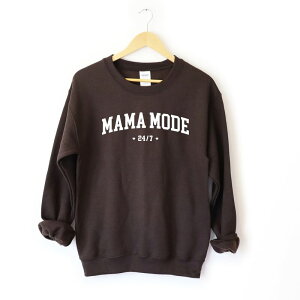 Simply Sage Market ���f�B�[�X �g�b�v�X T�V���c �X�E�F�b�g Simply Sage Market Mama Mode 24/7 Sweatshirt Chocolate �`���R���[�g