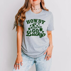 yz Simply Sage Market fB[X TVc gbvX Simply Sage Market Howdy Go Lucky Clovers Short Sleeve Tee Heather Grey