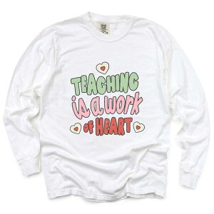 Simply Sage Market ���f�B�[�X �g�b�v�X T�V���c Simply Sage Marketeaching is a Work of Heart Words Garment Dyed Long Sleeve White �z���C�g