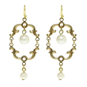 1928 ���f�B�[�X �A�N�Z�T���[ �s�A�X�E�C�������O 1928 Gold Tone Simulated Pearl Swirl Drop Wirearrings White �z���C�g