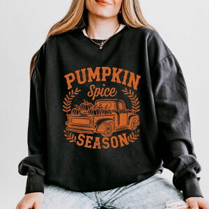Simply Sage Market ���f�B�[�X �g�b�v�X T�V���c �X�E�F�b�g Simply Sage Market Pumpkin Spice Season Truck Distressed - Women's Lightweight Garment Dyed Sweatshirt Black �u���b�N