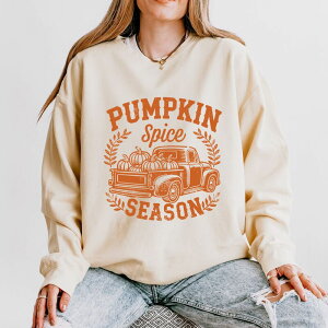 Simply Sage Market ���f�B�[�X �g�b�v�X T�V���c �X�E�F�b�g Simply Sage Market Pumpkin Spice Season Truck Distressed - Women's Lightweight Garment Dyed Sweatshirt Ivory �A�C�{���[
