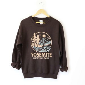 Simply Sage Market ���f�B�[�X �g�b�v�X T�V���c �X�E�F�b�g �O���t�B�b�N Simply Sage Market Yosemite National Park Two-Toned Circle - Women's Graphic Sweatshirt Chocolate �`���R���[�g