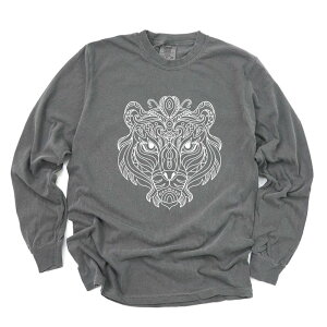 Simply Sage Market ���f�B�[�X �g�b�v�X T�V���c �O���t�B�b�N Simply Sage Marketiger Face Mandala - Women's Garment Dyed Long Sleeve Graphic T-Shirt Pepper �A�j�}��