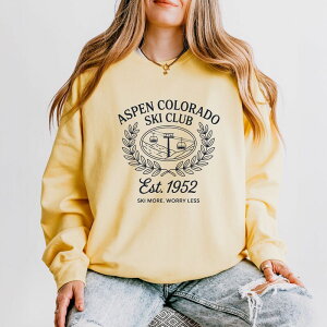 Simply Sage Market ���f�B�[�X �g�b�v�X T�V���c �X�E�F�b�g Simply Sage Market Aspen Colorado Ski Club Laureleaves - Women's Lightweight Garment Dyed Sweatshirt Butter