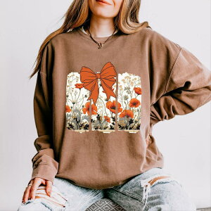 Simply Sage Market ���f�B�[�X �g�b�v�X T�V���c �t�����[�� �X�E�F�b�g �t�����[ Simply Sage Market Coquette Fall Floral Orange - Womens Lightweight Garment Dyed Sweatshirt Espresso �I�����W