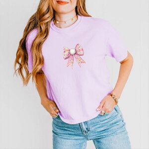 Simply Sage Market ���f�B�[�X �g�b�v�X T�V���c �O���t�B�b�N Simply Sage Market Easter Egg Bow Coquette - Women's Boxy Crop Top Graphic T-Shirt Orchid