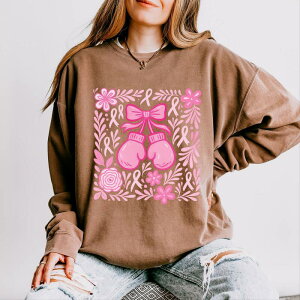 Simply Sage Market ���f�B�[�X �g�b�v�X T�V���c �X�E�F�b�g Simply Sage Market Breast Cancer Boxingloves - Women's Lightweight Garment Dyed Sweatshirt Espresso