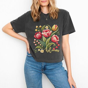 Simply Sage Market ���f�B�[�X �g�b�v�X T�V���c �O���t�B�b�N Simply Sage Market Bloom Tulips Faux Texture - Women's Boxy Crop Top Graphic T-Shirt Pepper