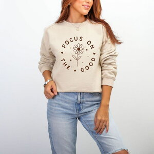 Simply Sage Market ���f�B�[�X �g�b�v�X T�V���c �X�E�F�b�g �O���t�B�b�N Simply Sage Market Focus On The Goodaisy - Women's Graphic Sweatshirt Dust